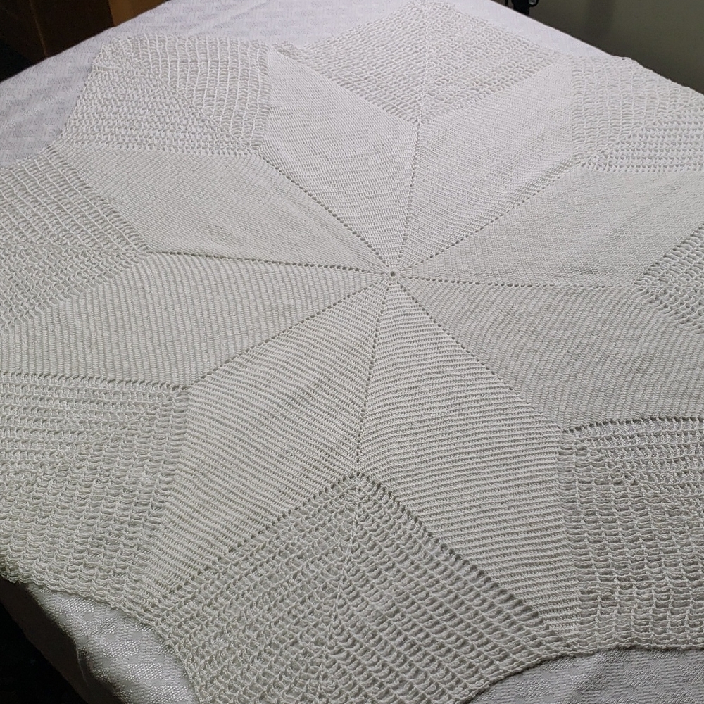 Handmade 8 Point Star Tabel Cover